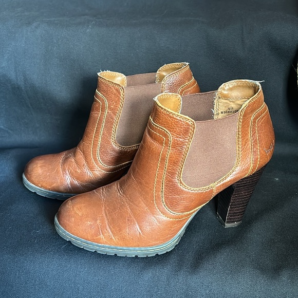 Born Of Concept Block Heeled Ankle Booties Brown Leather Chelsea Boot Size 8 - Picture 2 of 13